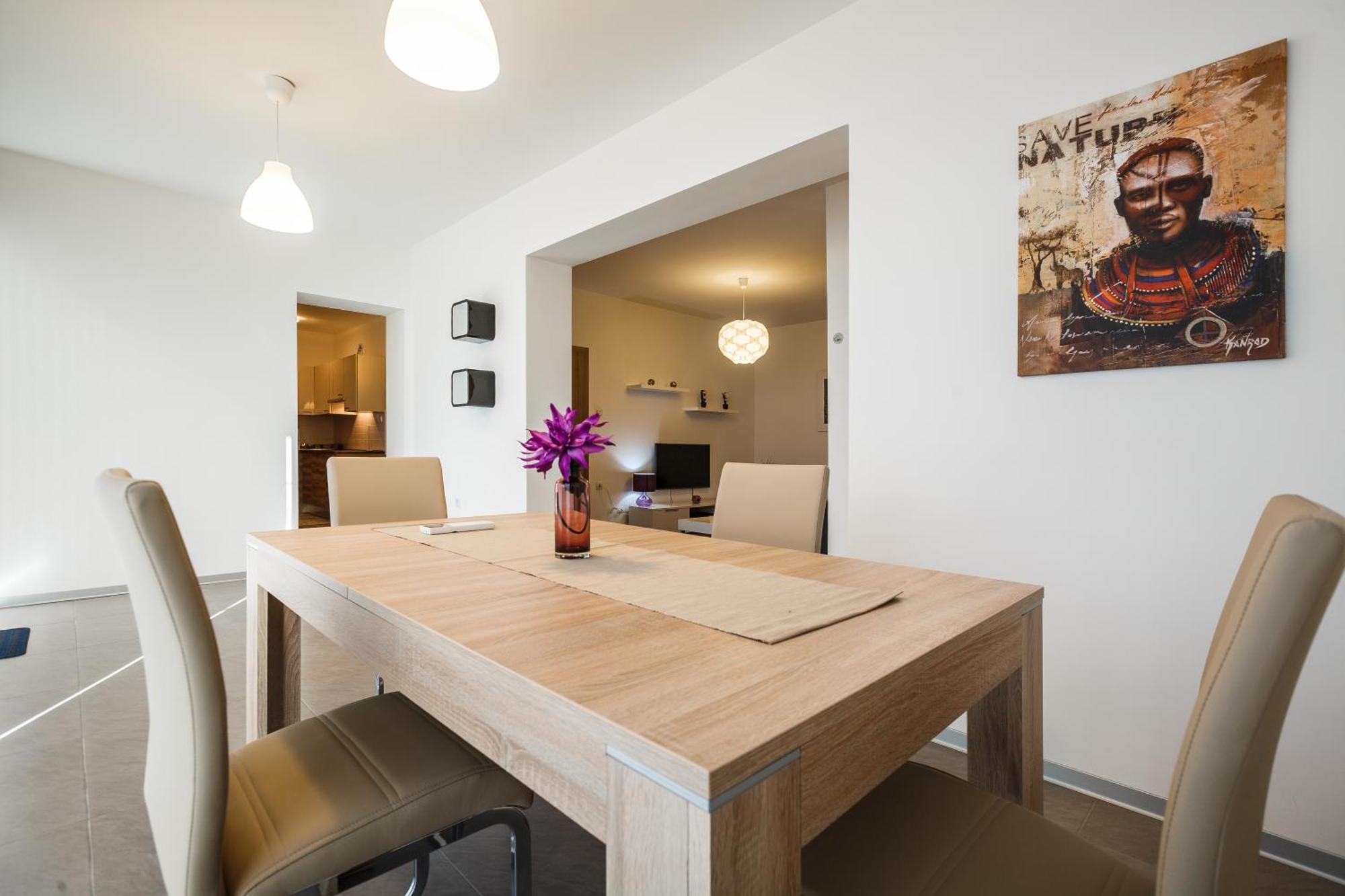 Ivni Apartmani Novigrad  Екстер'єр фото