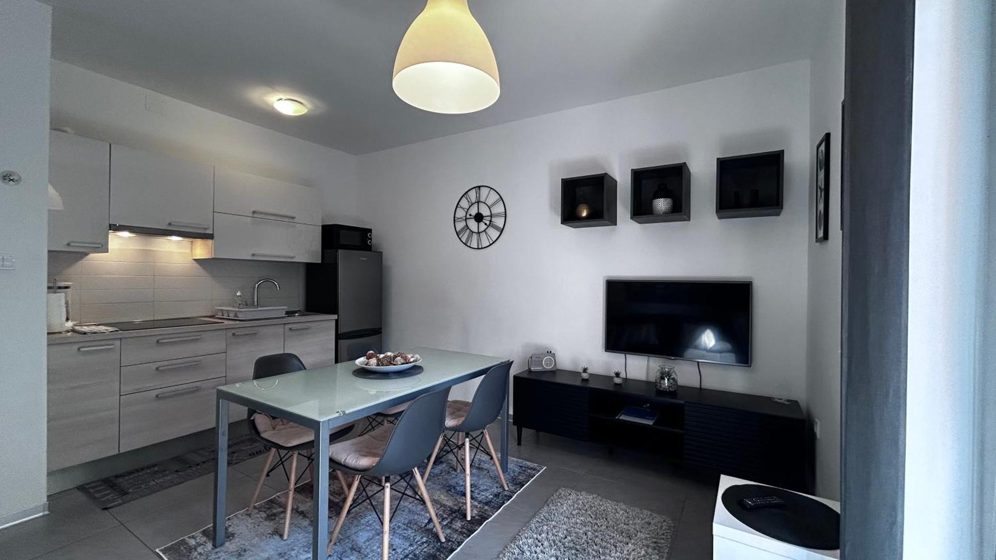 Ivni Apartmani Novigrad  Екстер'єр фото